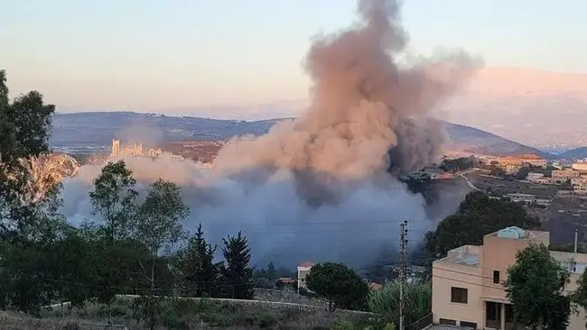 israel gempur lebanon