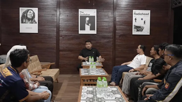 pengamen ondel-ondel bandung 