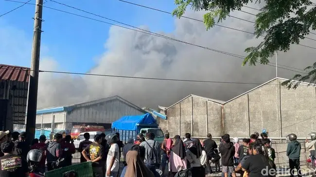 Kebakaran PT DPUM