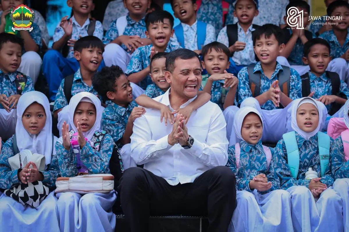 81 tahun